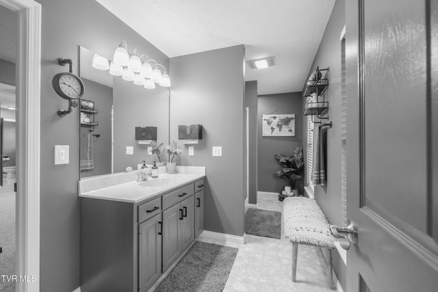 2011 Mars Hill Road, Talbott, TN 37877