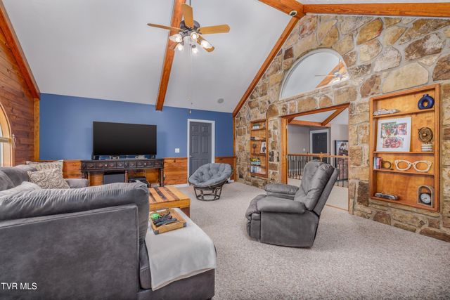 2011 Mars Hill Road, Talbott, TN 37877