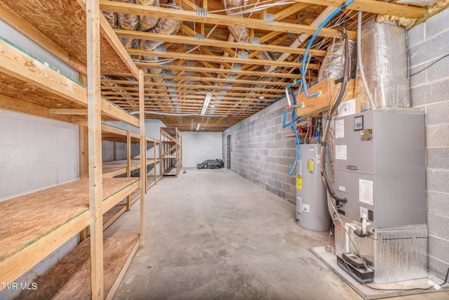 2011 Mars Hill Road, Talbott, TN 37877