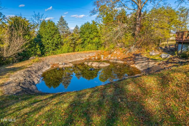 2011 Mars Hill Road, Talbott, TN 37877