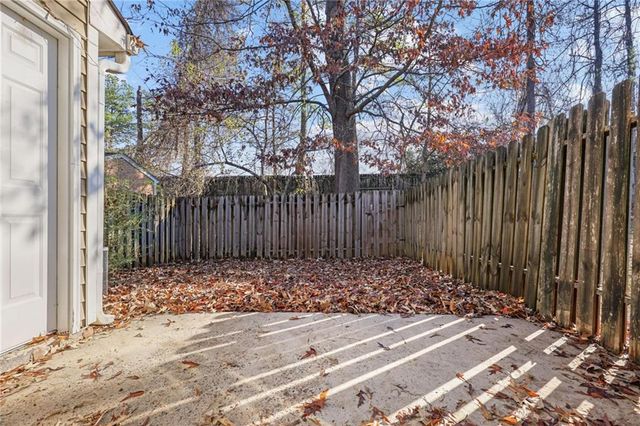 1077 New Haven SW Drive, Marietta, GA 30064