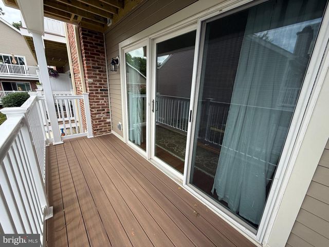 703 CHESWOLD CT, Chesterbrook, PA 19087
