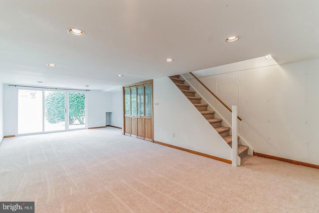 703 CHESWOLD CT, Chesterbrook, PA 19087