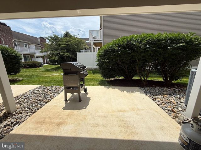 703 CHESWOLD CT, Chesterbrook, PA 19087
