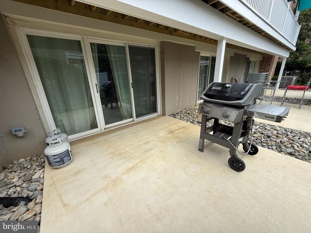 703 CHESWOLD CT, Chesterbrook, PA 19087