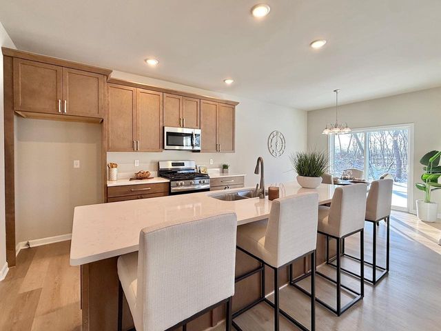 963 Journey Hills Road, Milton, WI 53563