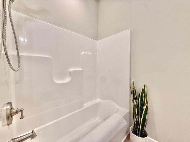 963 Journey Hills Road, Milton, WI 53563