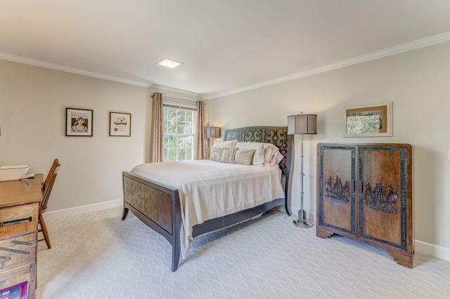 2305 Ravine Way, Dalton, GA 30720