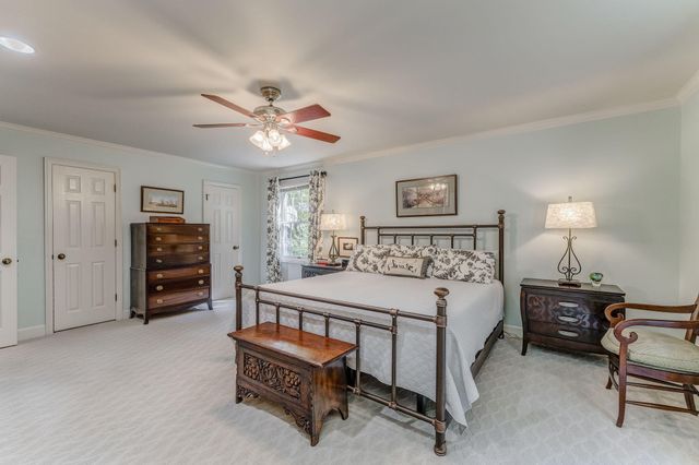 2305 Ravine Way, Dalton, GA 30720