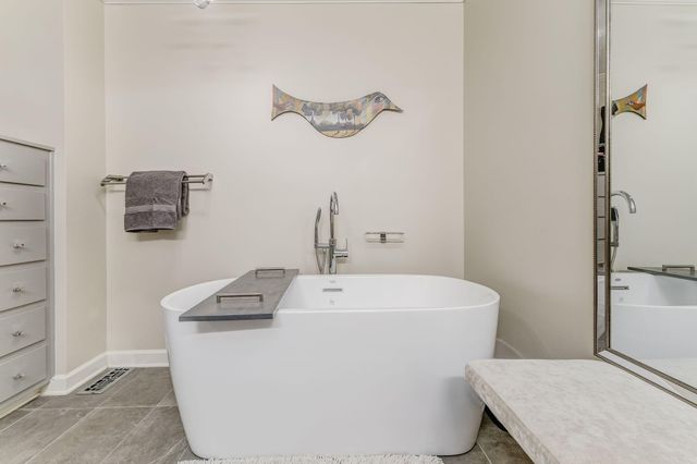 2305 Ravine Way, Dalton, GA 30720