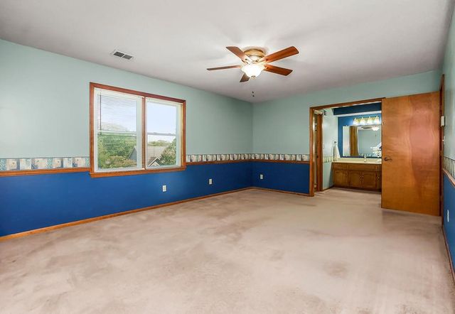 639 NE Bordner Drive, Lee's Summit, MO 64086