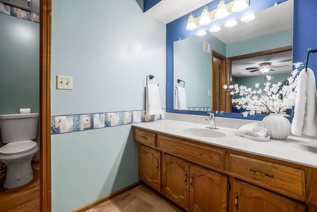 639 NE Bordner Drive, Lee's Summit, MO 64086