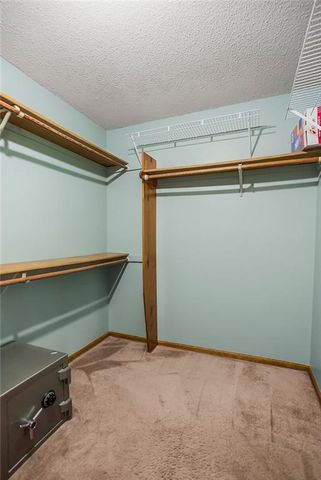 639 NE Bordner Drive, Lee's Summit, MO 64086