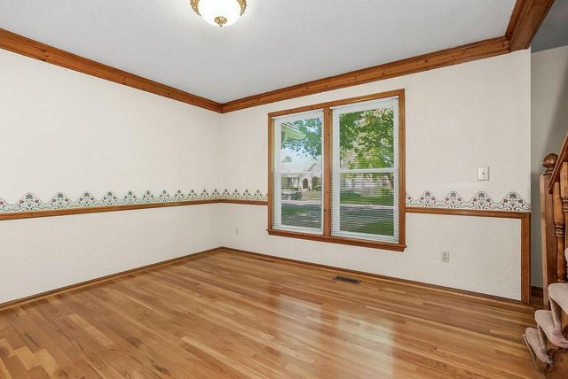 639 NE Bordner Drive, Lee's Summit, MO 64086