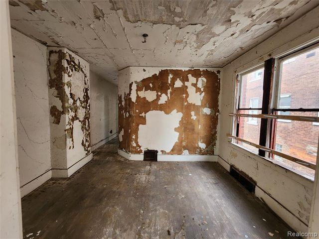 9611 Otsego Street, Detroit, MI 48204