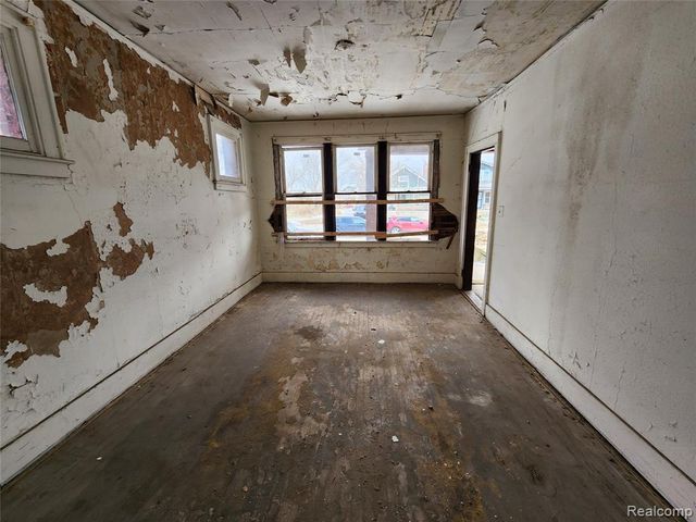 9611 Otsego Street, Detroit, MI 48204