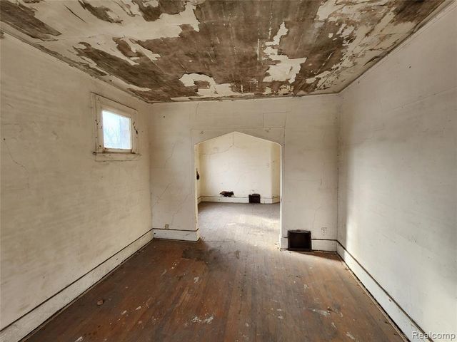 9611 Otsego Street, Detroit, MI 48204