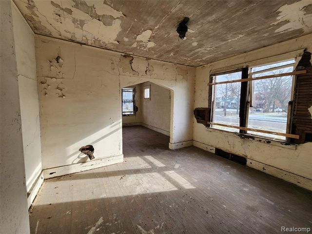 9611 Otsego Street, Detroit, MI 48204