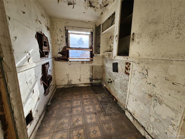 9611 Otsego Street, Detroit, MI 48204