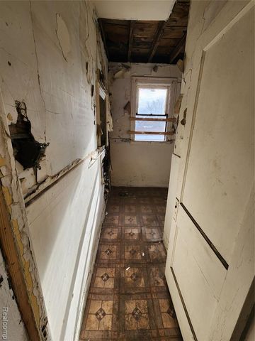 9611 Otsego Street, Detroit, MI 48204