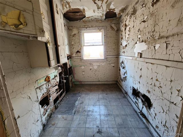 9611 Otsego Street, Detroit, MI 48204