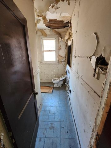 9611 Otsego Street, Detroit, MI 48204