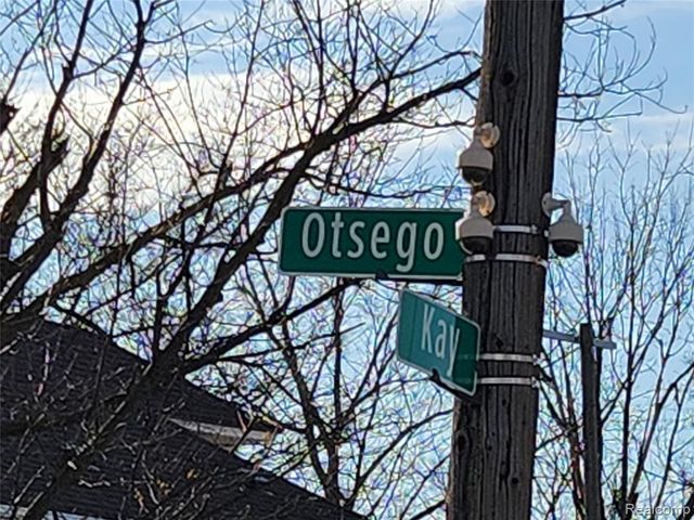 9611 Otsego Street, Detroit, MI 48204
