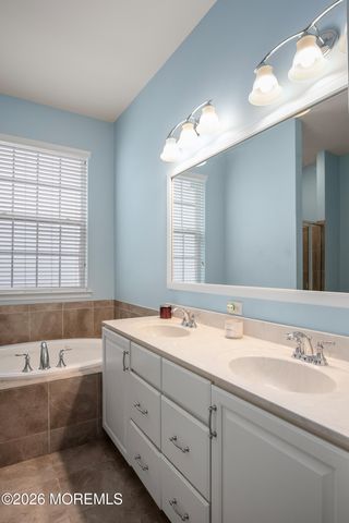 73 Ambermist Way, Forked River, NJ 08731