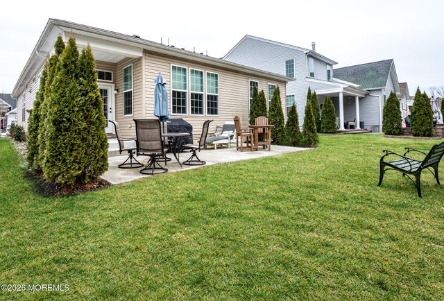 73 Ambermist Way, Forked River, NJ 08731