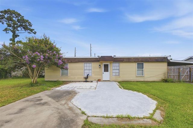 404 Julius St Street, Lake Charles, LA 70605