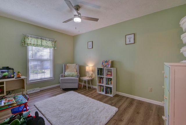 3409 S Rogers Avenue, Springfield, MO 65804