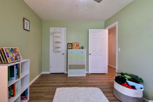 3409 S Rogers Avenue, Springfield, MO 65804