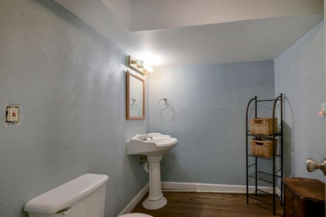 3409 S Rogers Avenue, Springfield, MO 65804