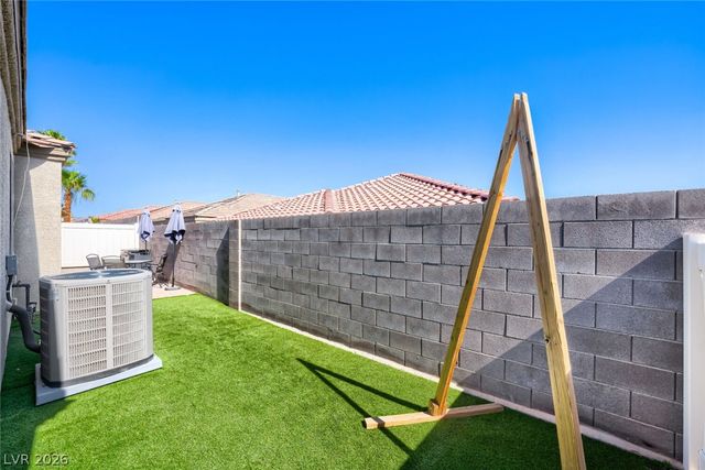 6254 Majestic Hills Avenue, Las Vegas, NV 89141