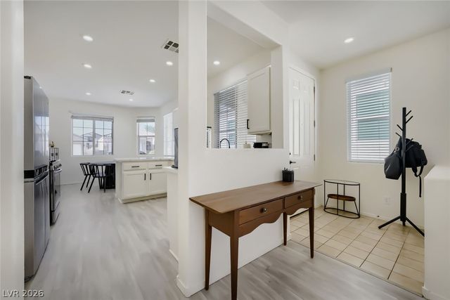6254 Majestic Hills Avenue, Las Vegas, NV 89141