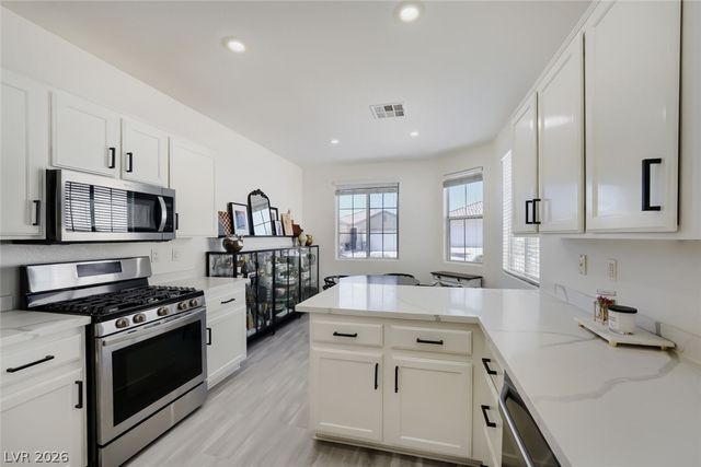 6254 Majestic Hills Avenue, Las Vegas, NV 89141