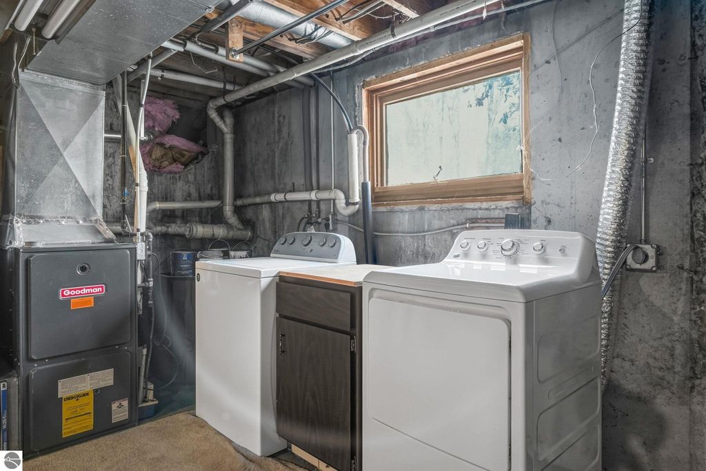 Image 31 of property listing at 8320 W Whispering Pine Circle, Lake City, MI 49651