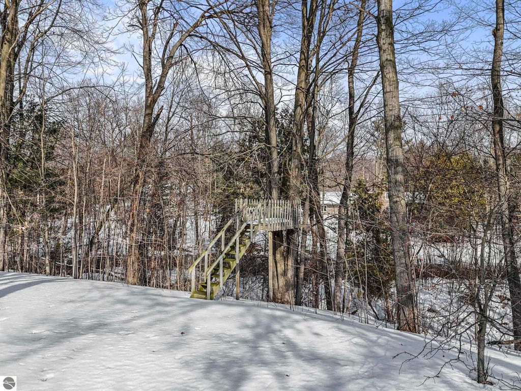 Image 34 of property listing at 8320 W Whispering Pine Circle, Lake City, MI 49651