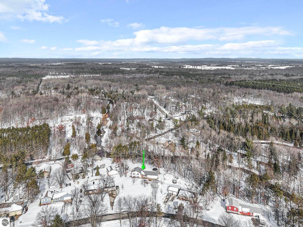 Image 42 of property listing at 8320 W Whispering Pine Circle, Lake City, MI 49651