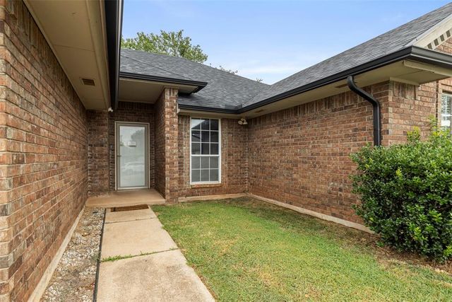 12100 Blueway Avenue, Oklahoma City, OK 73162