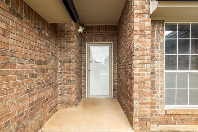 12100 Blueway Avenue, Oklahoma City, OK 73162