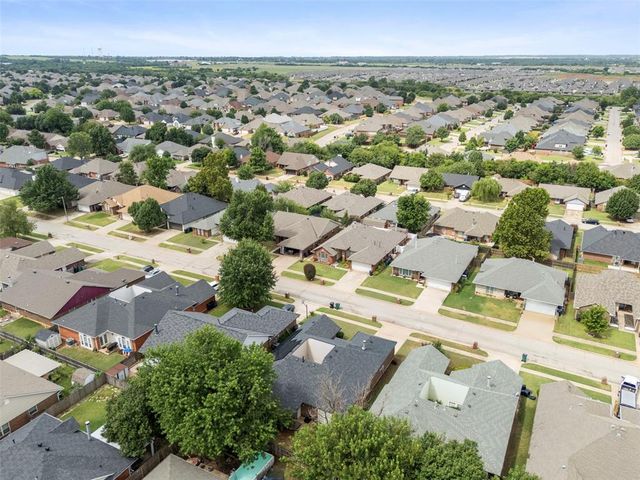 12100 Blueway Avenue, Oklahoma City, OK 73162