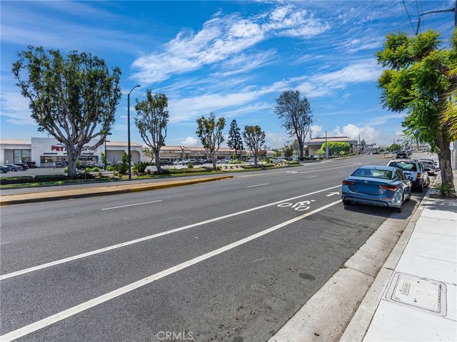 4307 Redondo Beach Boulevard, Lawndale, CA 90260
