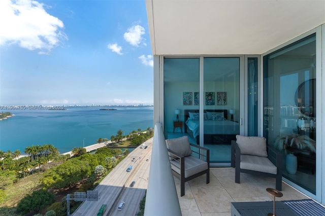 601 NE 36th St 1703, Miami, FL 33137