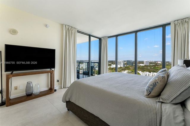 601 NE 36th St 1703, Miami, FL 33137