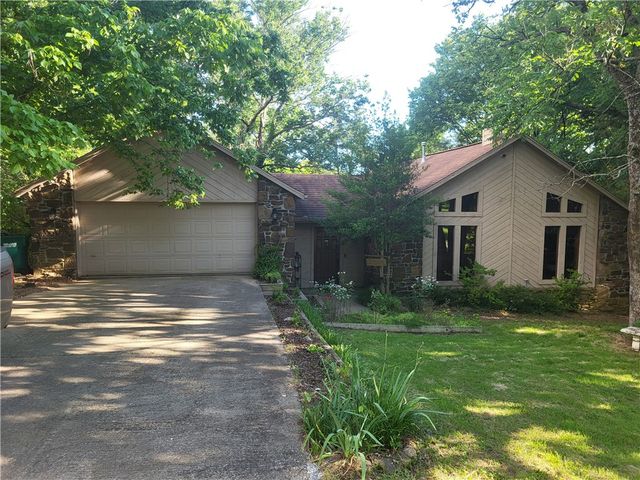 33 Dogwood Street, West Fork, AR 72774