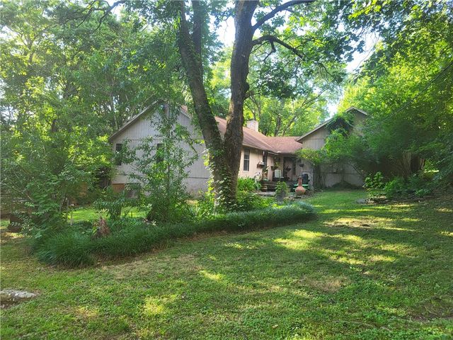 33 Dogwood Street, West Fork, AR 72774