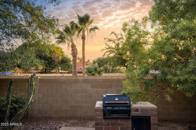 7412 S ELM Street, Tempe, AZ 85283