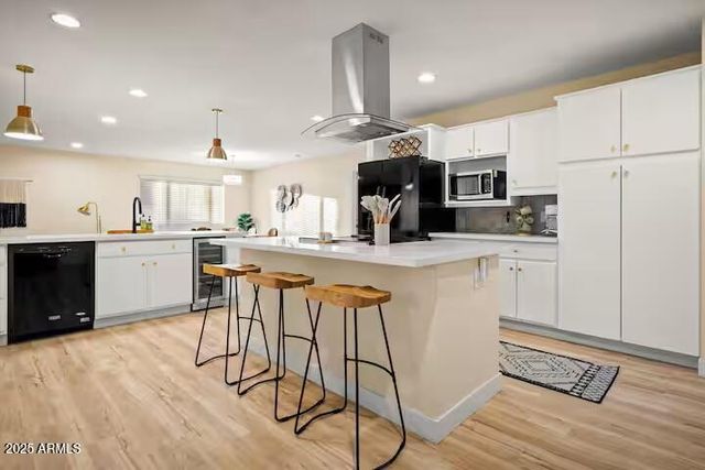 7412 S ELM Street, Tempe, AZ 85283