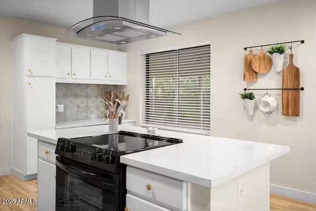 7412 S ELM Street, Tempe, AZ 85283